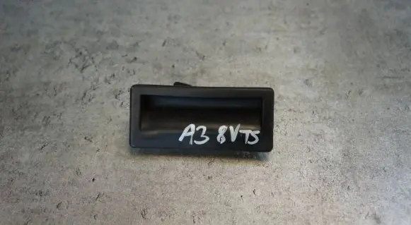 Audi A3 S3 8V Tailgate opening switch 5N0827566T