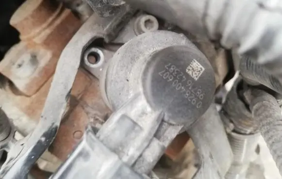 Fuel pressure sensor