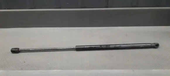 Renault Megane II Tailgate strut 