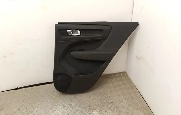 Volvo XC40 Rear door card panel trim 31407710