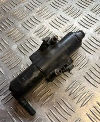 Ford Kuga II Headlight washer spray nozzle 97931800 01034