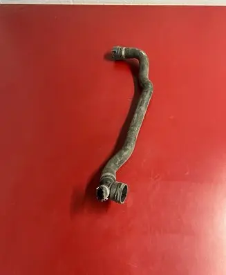 BMW X1 F48 F49 Engine coolant pipe/hose 7617363 17127617363 13876010