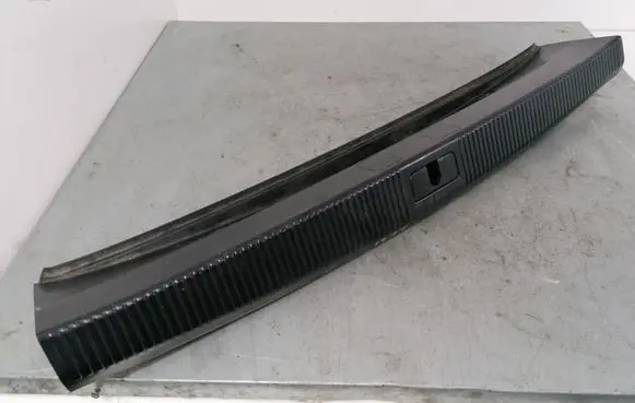 Audi A8 S8 D3 4E Trunk/boot sill cover protection 4E0863471B