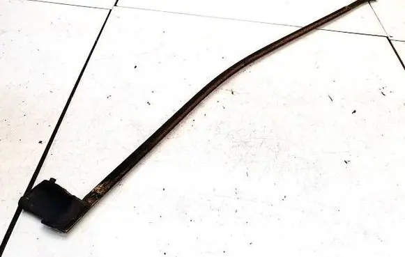Seat Leon (1P) Rear door glass trim molding
