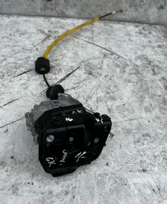 Audi A6 S6 C6 4F Rear door lock 4F0839015J
