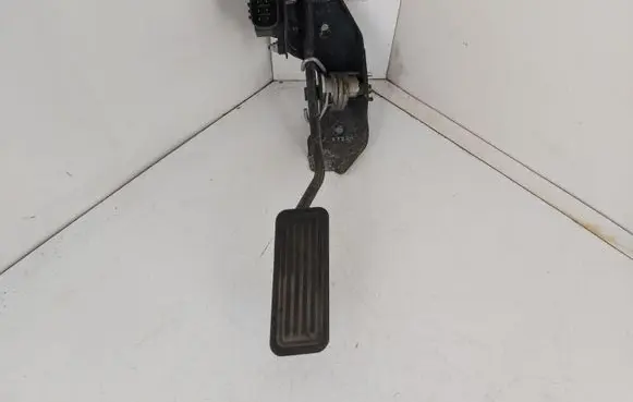 Toyota Corolla Verso E121 Accelerator throttle pedal 8928147010
