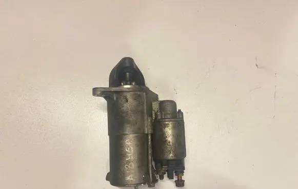 Opel Insignia A Starter motor 55556892
