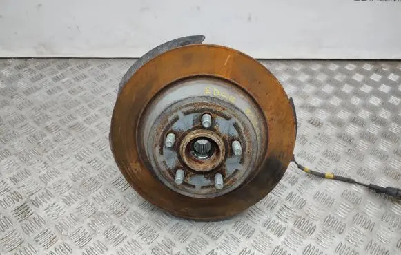 Ford Edge II Rear wheel hub