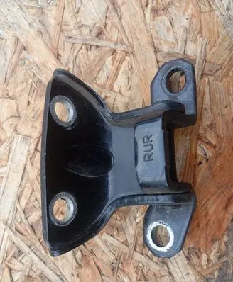 Hyundai i30 Rear door upper hinge