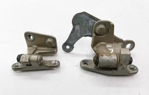 Mercedes-Benz B W245 Rear door hinge set 
