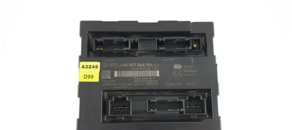 Volkswagen Touareg II Comfort/convenience module 4H0907064BH