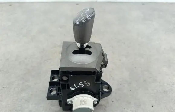 Toyota Prius (NHW20) Gear shifter/selector 8945147030