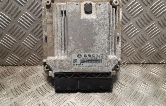 Volkswagen Golf VI Engine control unit/module 03L906022DC 03L906022G 0281014693