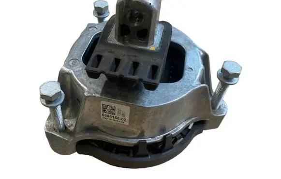BMW 7 G11 G12 Engine mount bracket 6866156 22116866156