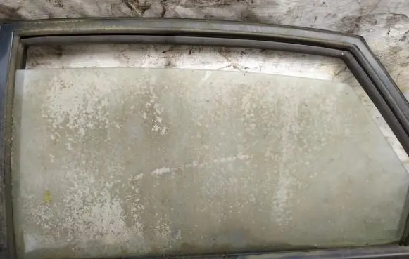 Mazda 626 Rear door window glass 