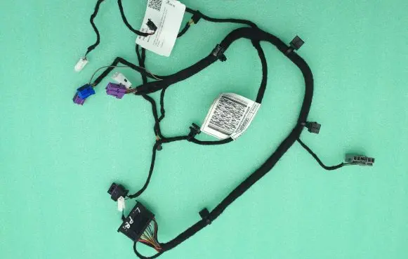 Maserati Levante Front door wiring loom 06700326220 2848801 17186571