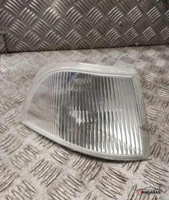 Volvo S40, V40 Front indicator light