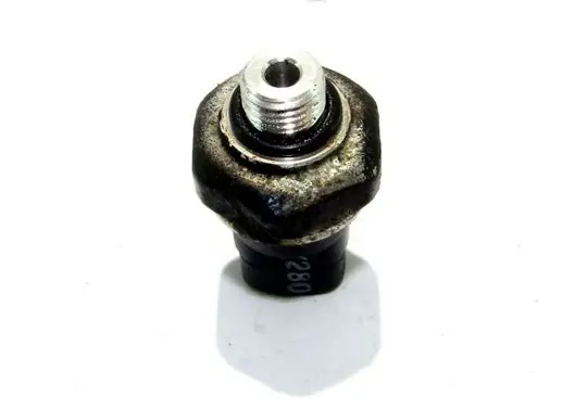 KIA Rio Oil pressure sensor 