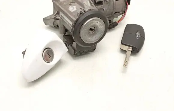 Ford Fiesta Ignition lock 9V213F880EB D3D0B 8A6T15607AB