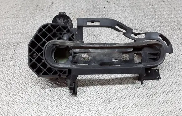 Front door exterior handle/bracket