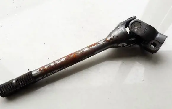 Mitsubishi Outlander Steering column universal joint