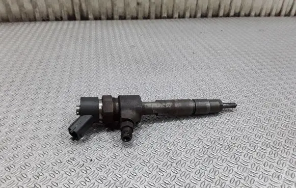 Alfa Romeo 166 Fuel injector 0445110119