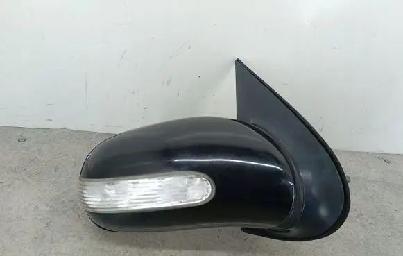 Mercedes-Benz ML W163 Front door electric wing mirror 