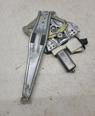 Toyota Corolla E120 E130 Rear door window regulator with motor 992045100