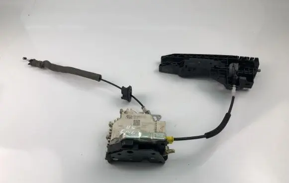 Audi A6 Allroad C6 Coupe door lock (next to the handle) 8J1837016C