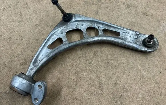 BMW 3 E46 Rear upper control arm/wishbone 31122343352 2343352 31126783376