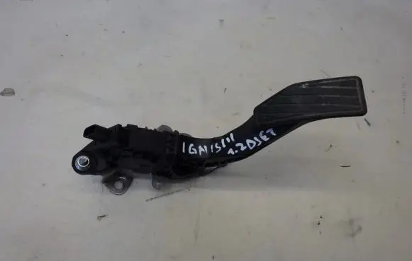 Suzuki Ignis Accelerator throttle pedal 49400-62R90