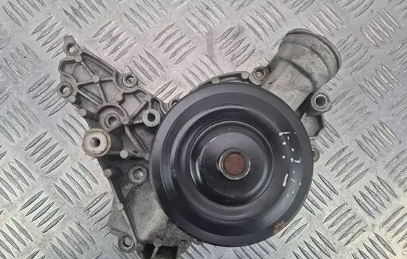 Mercedes-Benz E W212 Water pump A2722000901 US6142 1ZL02D