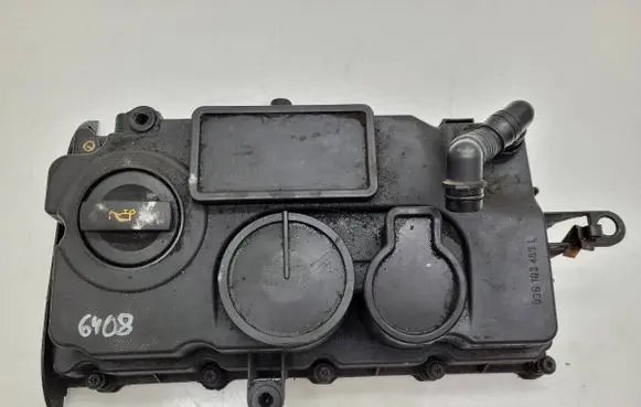 Volkswagen Touran I Rocker cam cover 