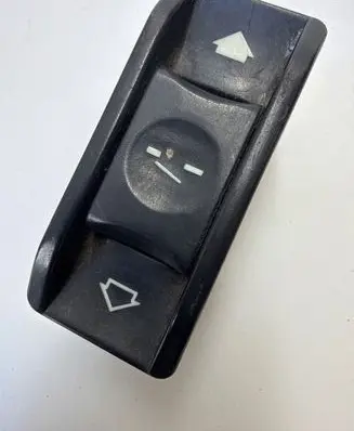 BMW 5 E39 Sunroof switch 8352182 03015000 6131