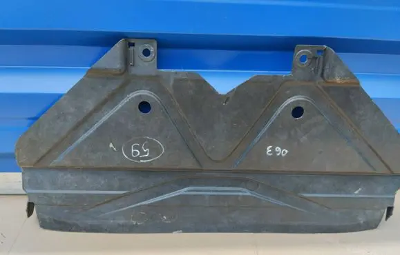 BMW 3 E90 E91 Front bumper skid plate/under tray 7128503
