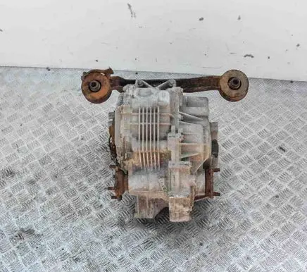 Lexus RX 330 - 350 - 400H Rear differential 8209048010