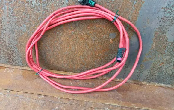 BMW 5 F10 F11 Positive cable (battery) 6987093 61136987093