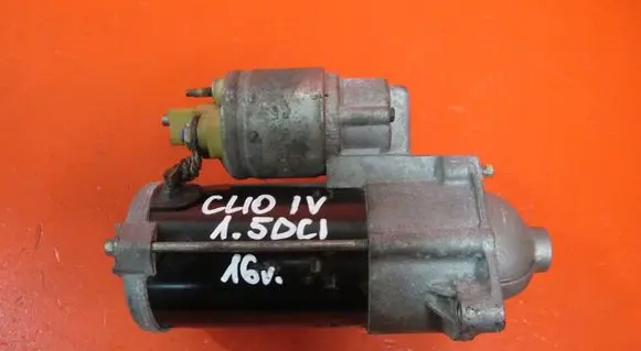 Renault Captur Starter motor 233006508R