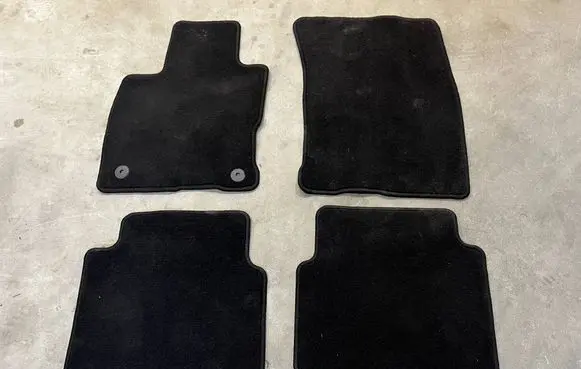 Ford Escape IV Car floor mat set LJ6B-S13087-AAW LJ6BS13087AAW LJ6B-S13086-BAW