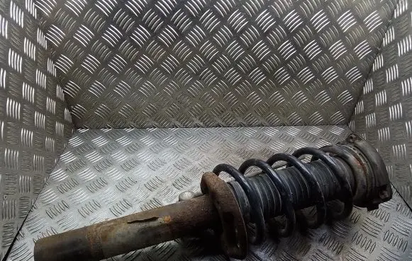 Volkswagen Touran I Front shock absorber with coil spring 1T0413031BP
