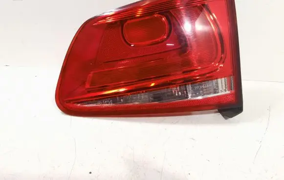 Volkswagen Touareg II Tailgate rear/tail lights 7P6945094B