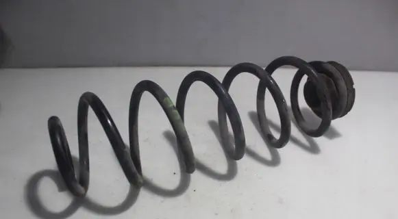 Skoda Rapid (NH) Coil spring/strut mount 