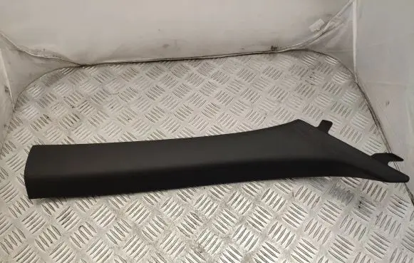 BMW M4 F82 F83 (A) pillar trim 7328740