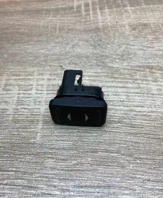 Ford Focus Electric window control switch 6M2T14529AD