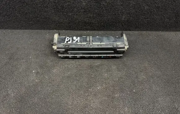 Volkswagen PASSAT B5.5 Climate control unit