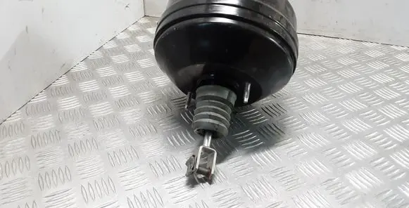 BMW 3 F30 F35 F31 Brake booster 6798418