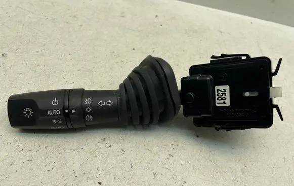Chevrolet Captiva Indicator stalk 202005410 PA66GF3096