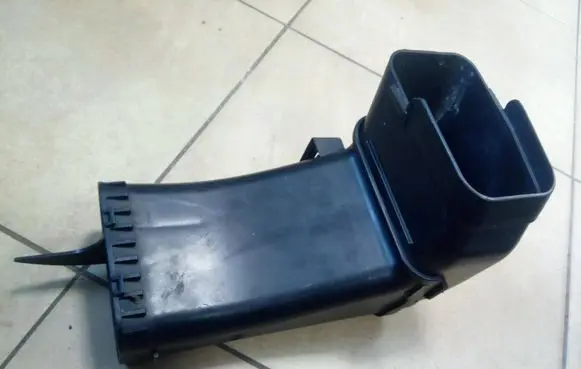 BMW 3 F30 F35 F31 Air intake duct part 7597585 7597584 NE69577
