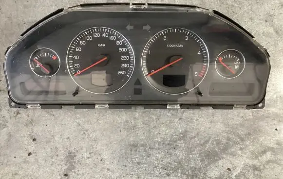Volvo S60 Speedometer (instrument cluster) 30682277 69594220T 8602885
