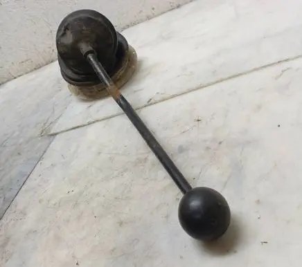 Mercedes-Benz 207 310 Gear shifter/selector 6012670297